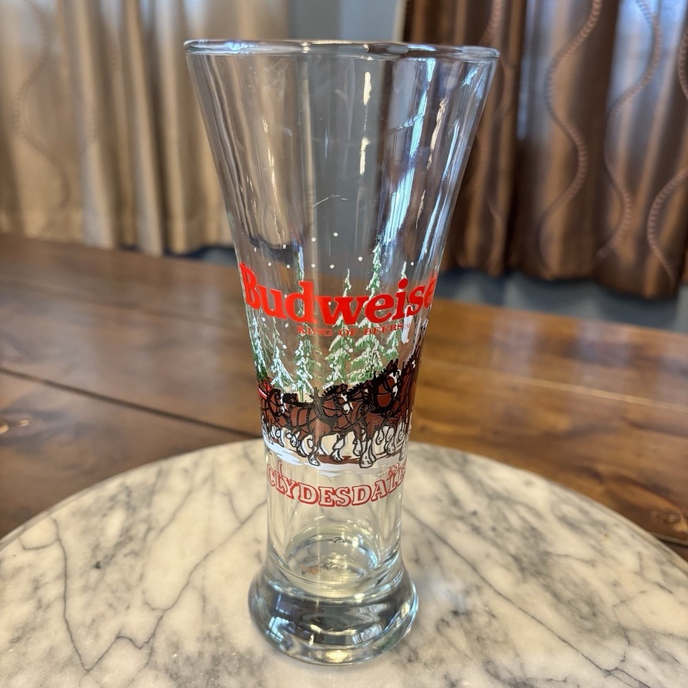 VTG 1992  Budweiser Collectible Tall Flute Pilsner Beer Glass Clydesdale Holiday